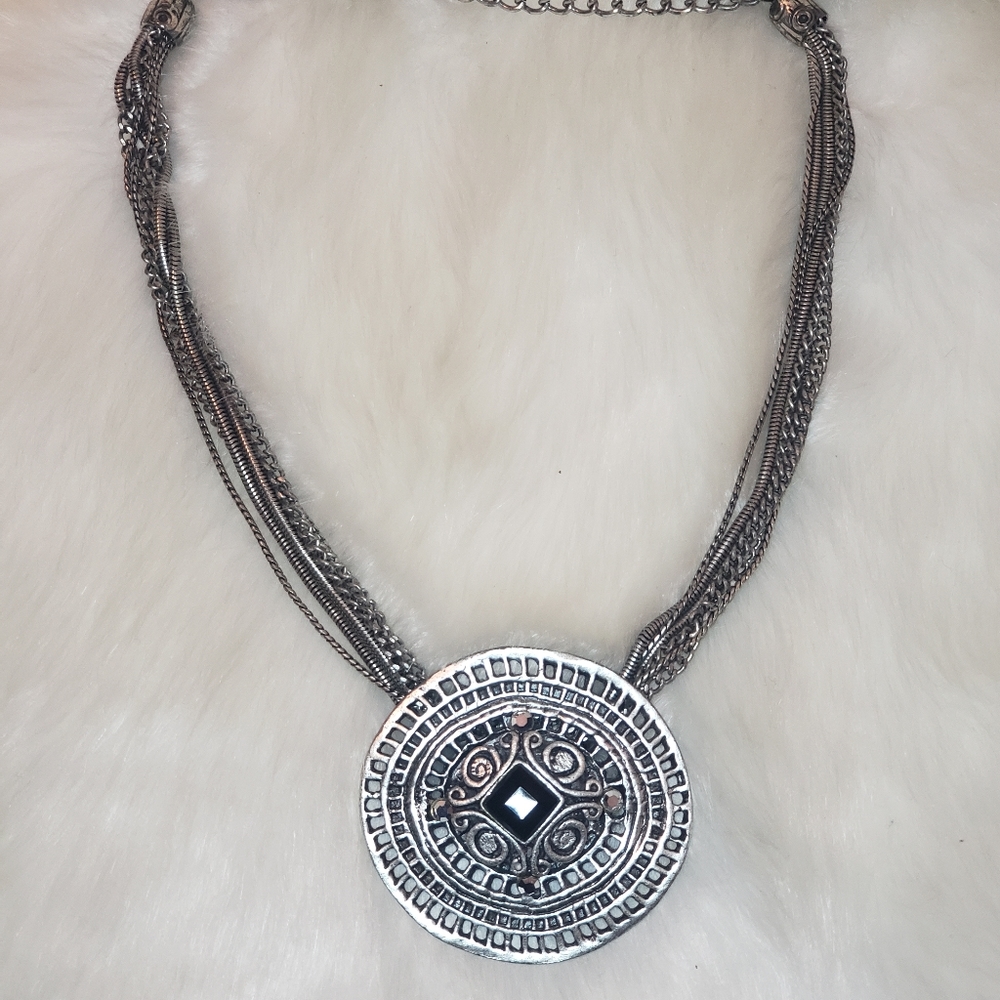 Multi chain statement necklace